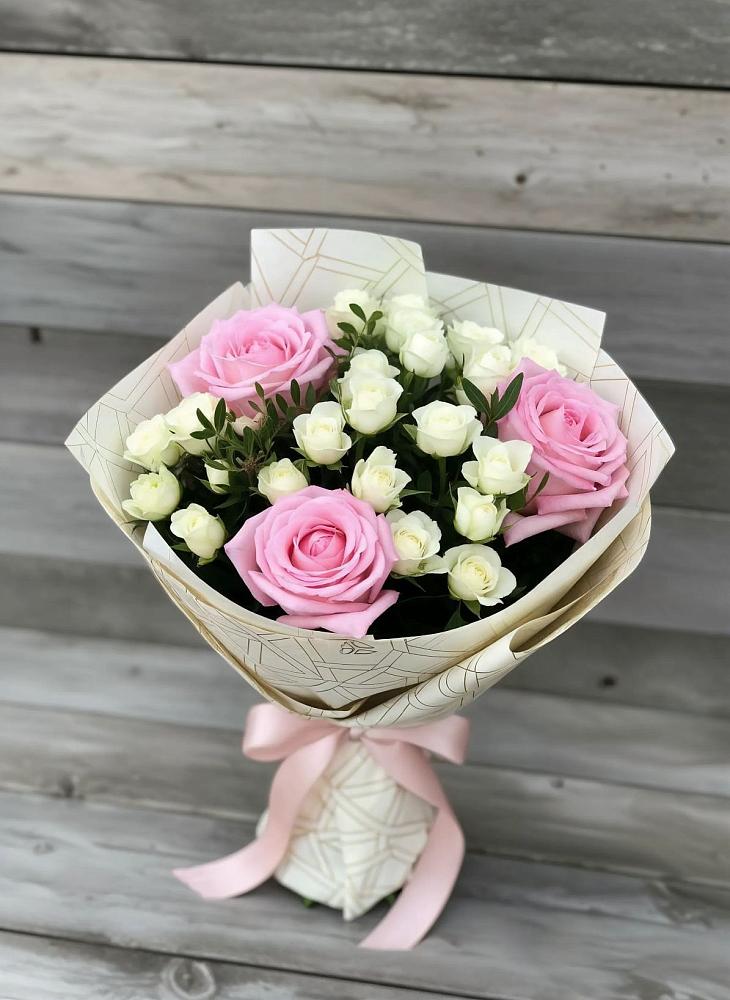 Букет цветов из: Розы в Новотроицкой