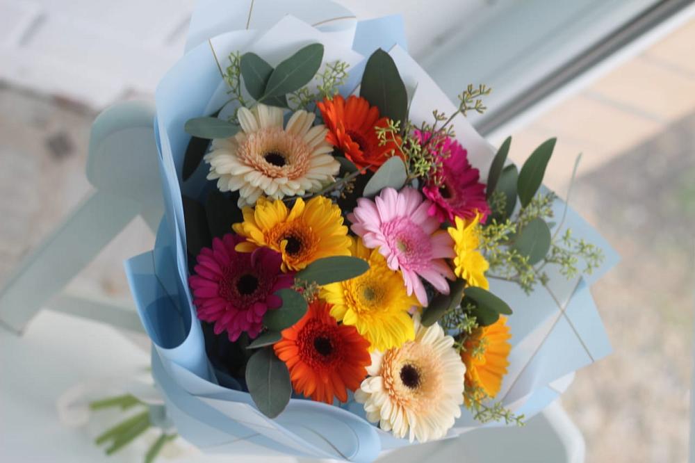 Букет цветов из: Герберы в Новотроицкой