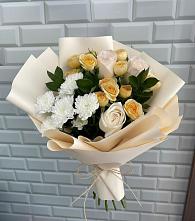 Букет цветов из:  Розы и Хризантемы #REPLACE_PRED# Новотроицкой
