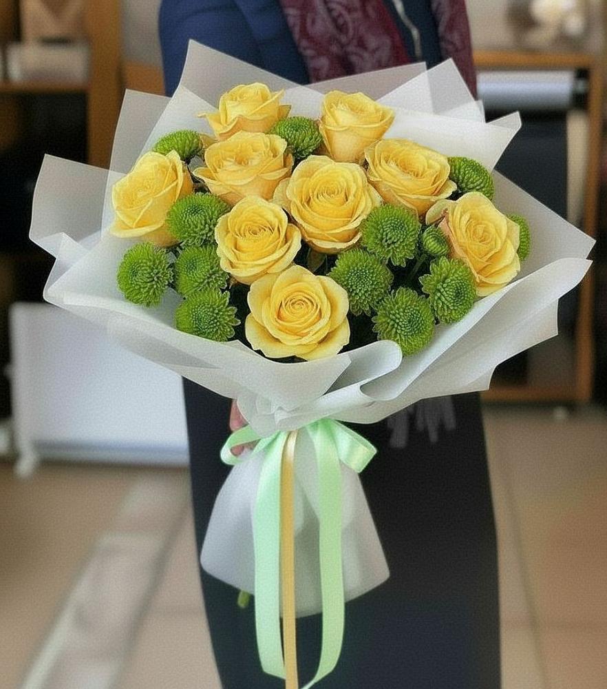 Букет цветов из: Хризантемы и Розы в Новотроицкой