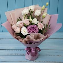 Букет цветов из:  Розы и Лизиантусы #REPLACE_PRED# Новотроицкой