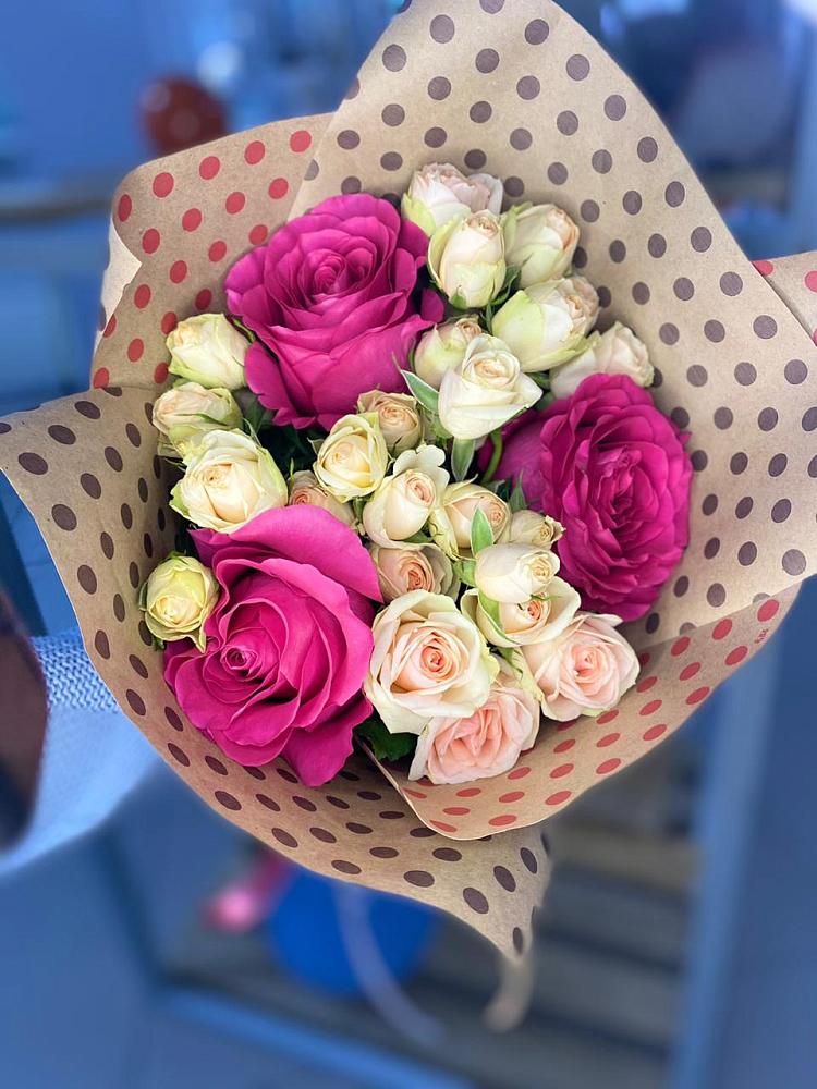 Букет цветов из: Розы в Новотроицкой