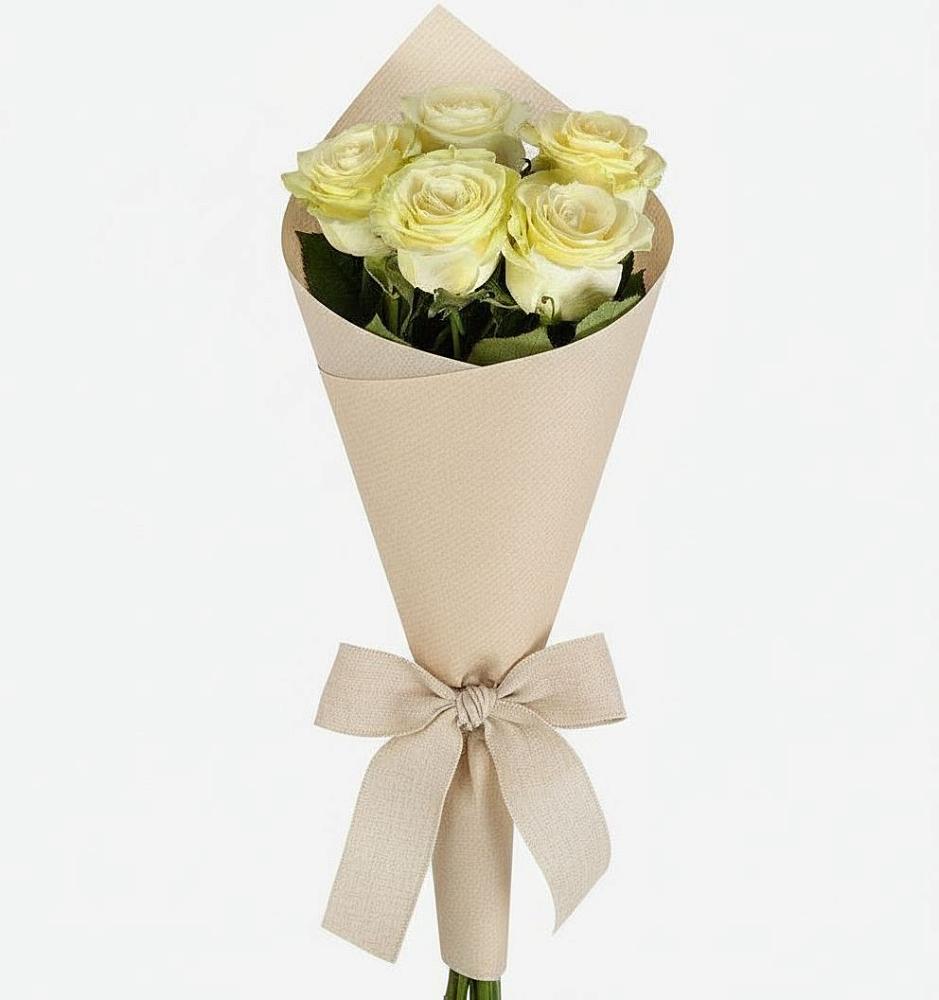 Букет цветов из: Розы в Новотроицкой