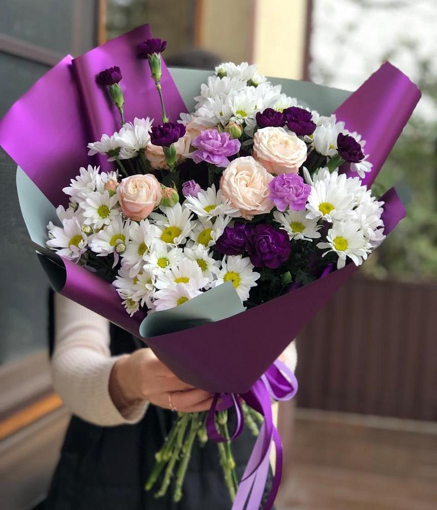 Букет цветов из: Хризантемы, Гвоздики и Розы в Новотроицкой