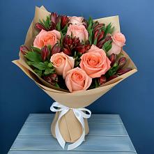 Букет цветов из:  Розы и Альстромерии в Новотроицкой