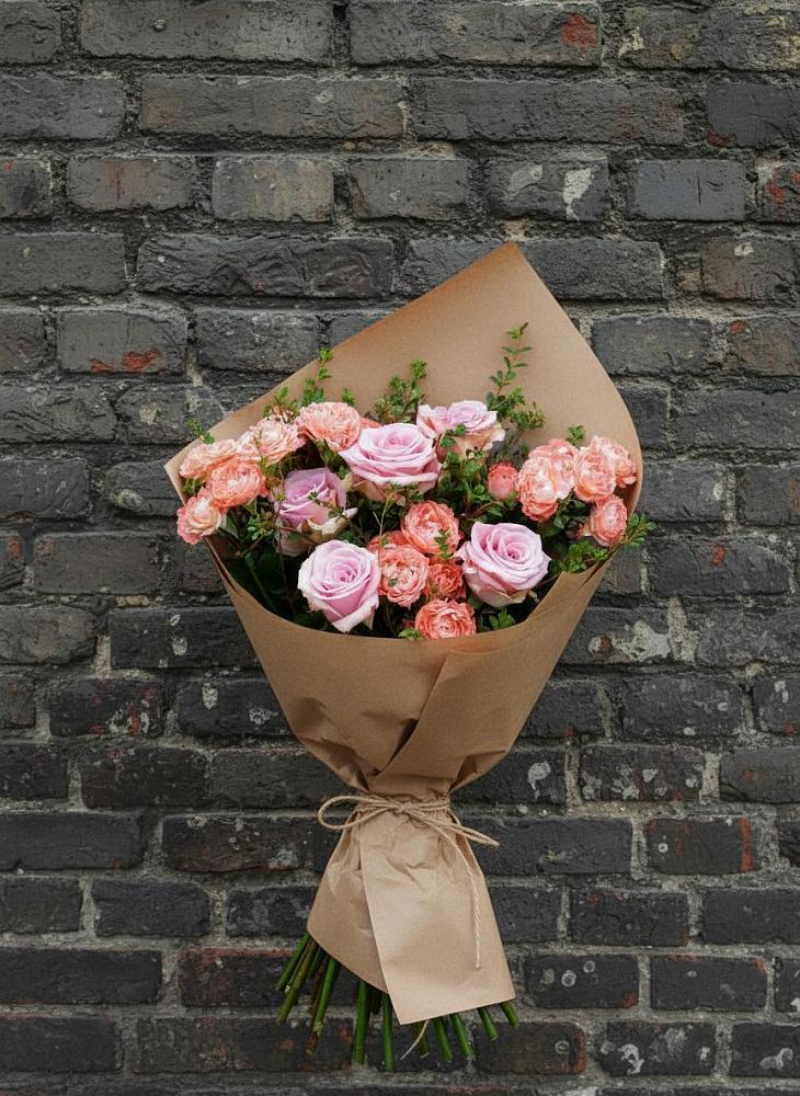 Букет цветов из: Розы в Новотроицкой