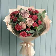 Букет цветов из:  Гвоздики и Розы в Новотроицкой