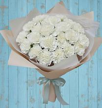 Букет цветов из:  Гвоздики в Новотроицкой